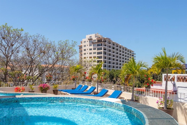 Suites Plaza del Rio image 2