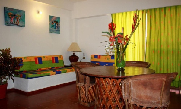 Suites Plaza del Rio image 25